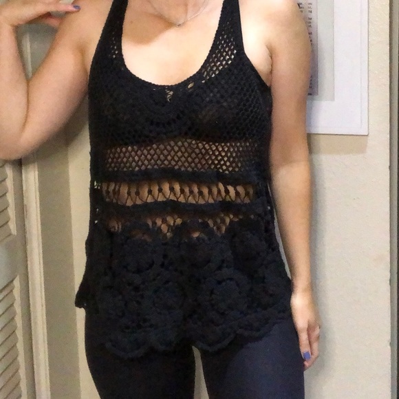 Vintage Black crochet tank top boho style unique woven knit tank sleeveless top - Picture 3 of 8
